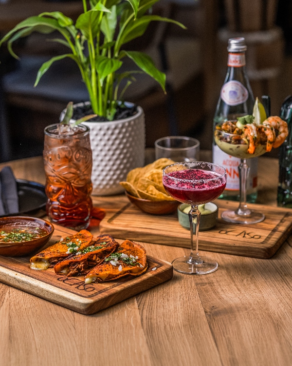 Ocaso Cocktails and Dishes